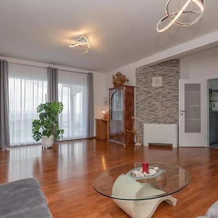 Miramel Mit Privaten Swimmingoool - Exklusiv 펜션 *