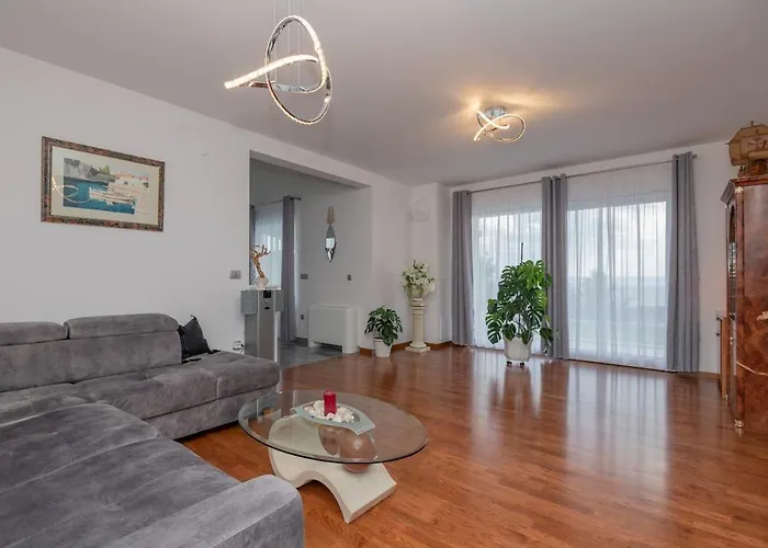 Miramel Mit Privaten Swimmingoool - Exklusiv 펜션